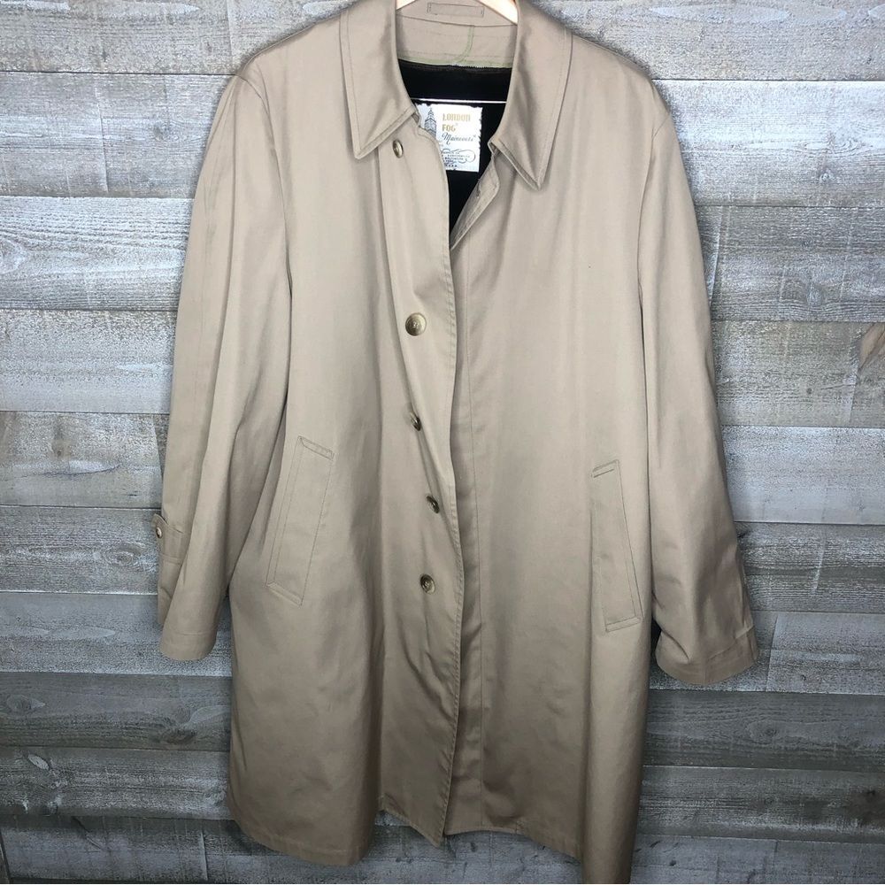 London Fog men 46R vintage fur trim beige mens trench coat button down